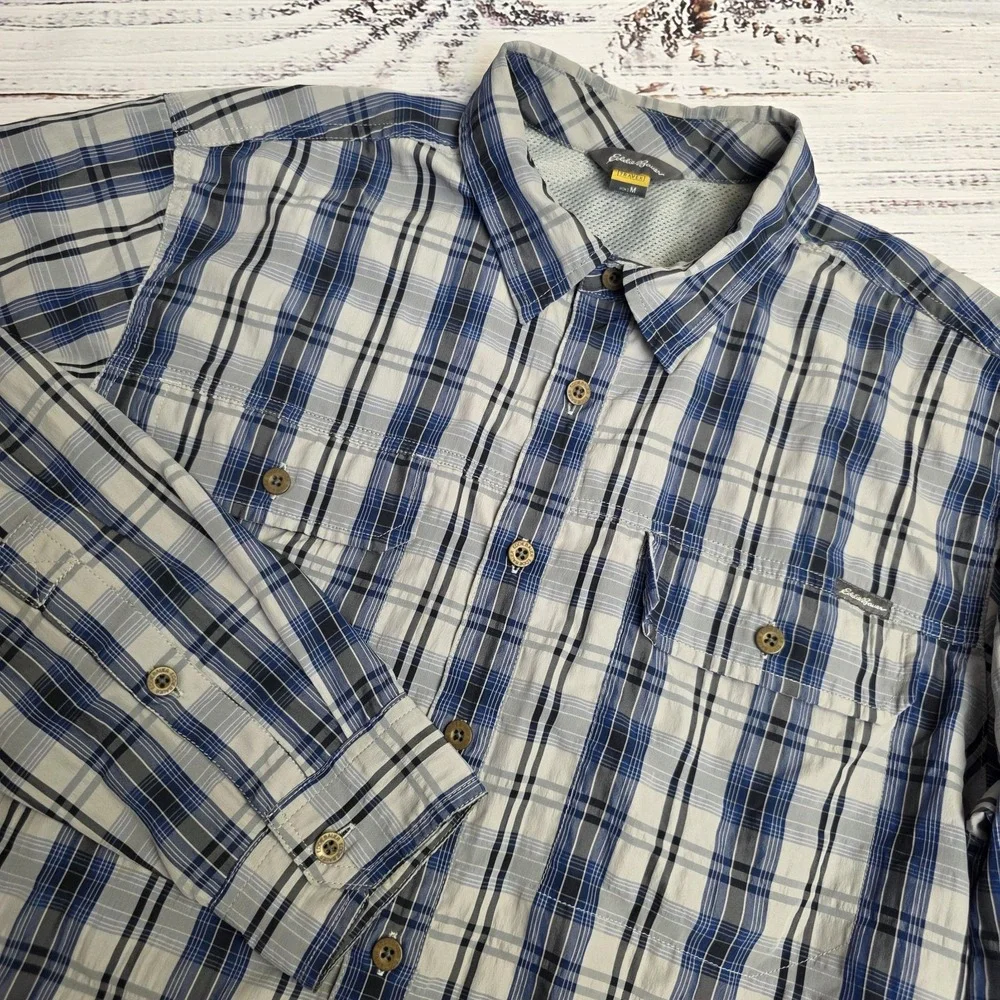 Eddie Bauer Travex Shirt Mens Medium Blue Plaid Long Sleeve Button Up Seersucker